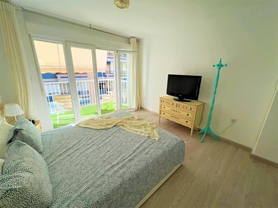 Apartamento Bahia Санта Пола Екстериор снимка